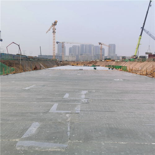 中轴生态公园绿地连廊主体提前完成施工，中国水利水电第三工程局基层动态展示高效工程管理