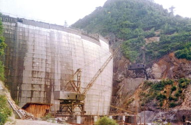 江西省龙滩水电站项目大坝工程 中国地质工程集团公司的主营业务与工程项目概述